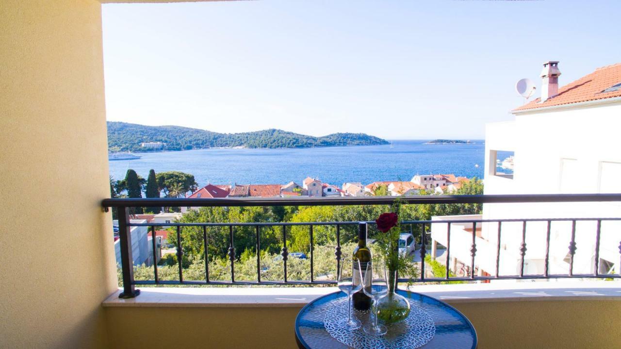 A Lovely And Cozy Room With A Breathtaking View Vis Esterno foto